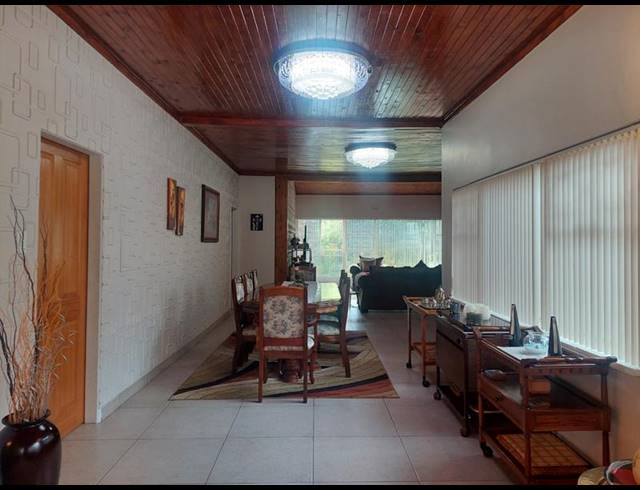 6 BEDROOM HOUSE FOR SALE IN GREENHILLS